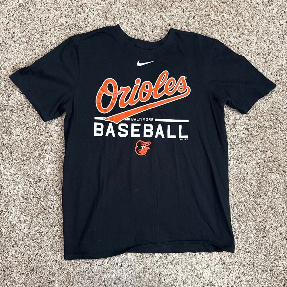 Nike Men's Black T-shirt